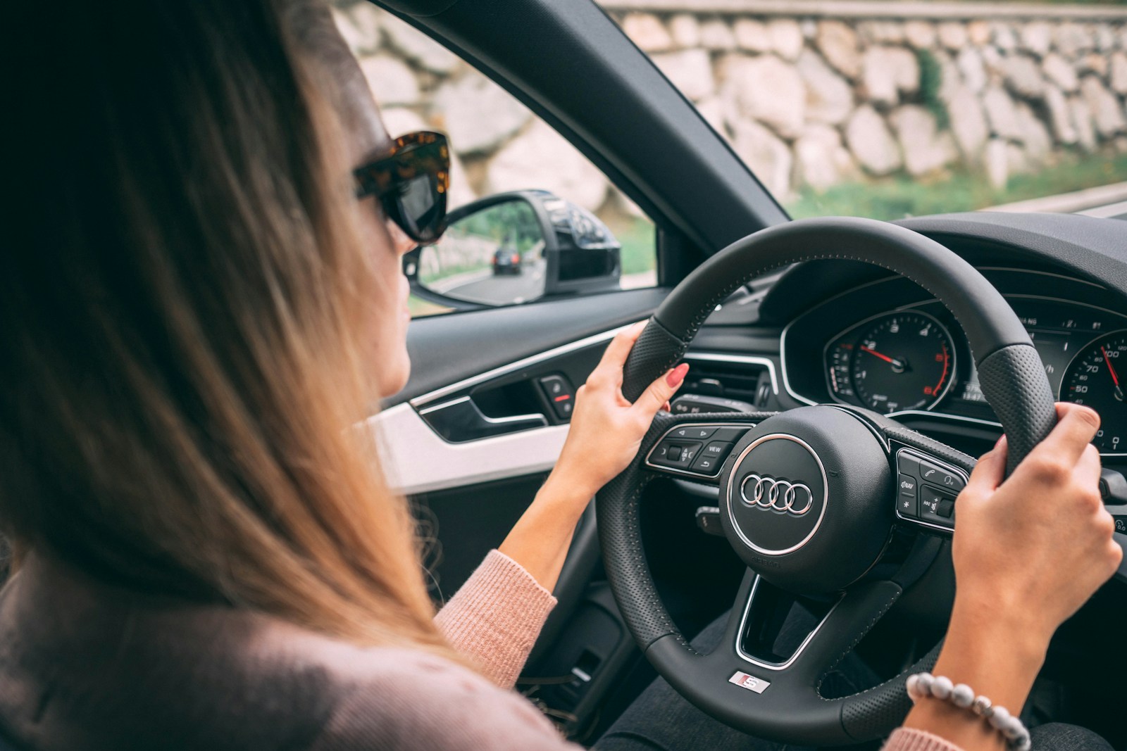 woman driving car, SR-22