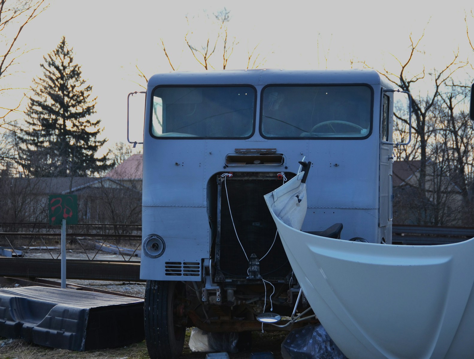 Boat Trailer Accidents: Does Your Auto or Boat Insurance Cover It?