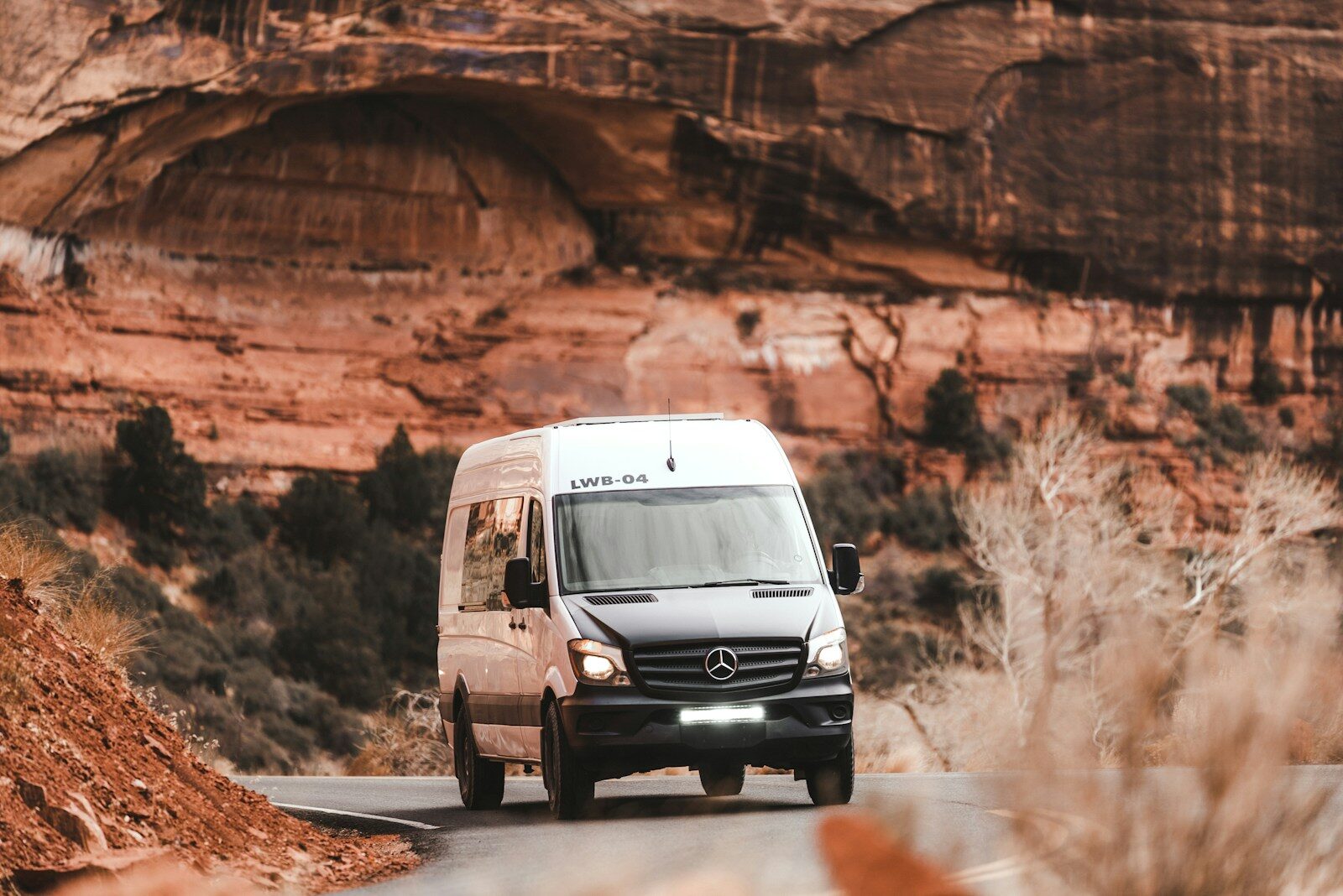 How to Avoid RV Accidents in Busy Campgrounds and National Parks This Summer